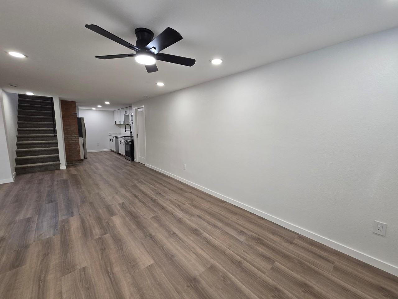 738 E Fountain Blvd #B - Photo 5 of 21