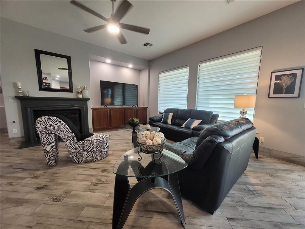 3130 Fort Mojave Dr - Photo 4 of 15