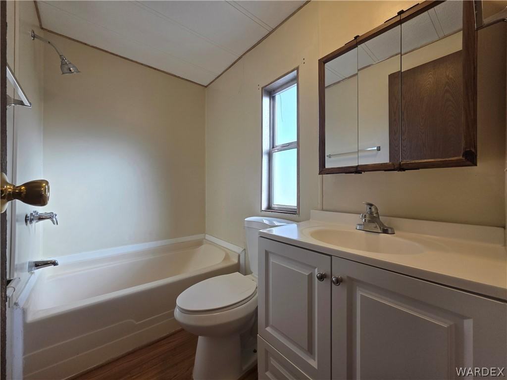 546 Roadrunner Dr - Photo 6 of 11