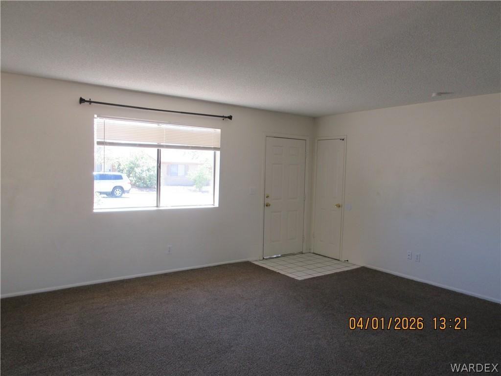 2821 Karen Ave - Photo 2 of 10