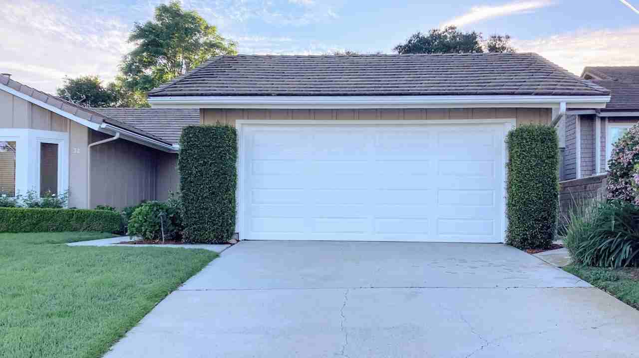 32 Herringbone Ct - Photo 2 of 25