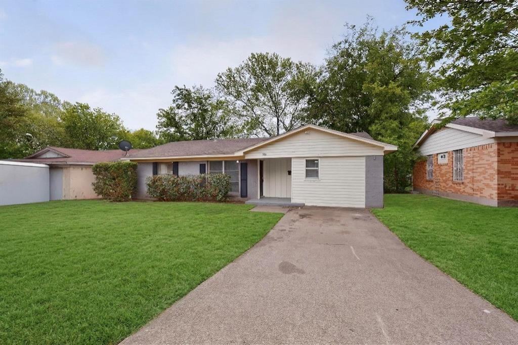 726 Jadewood Dr - Photo 2 of 36