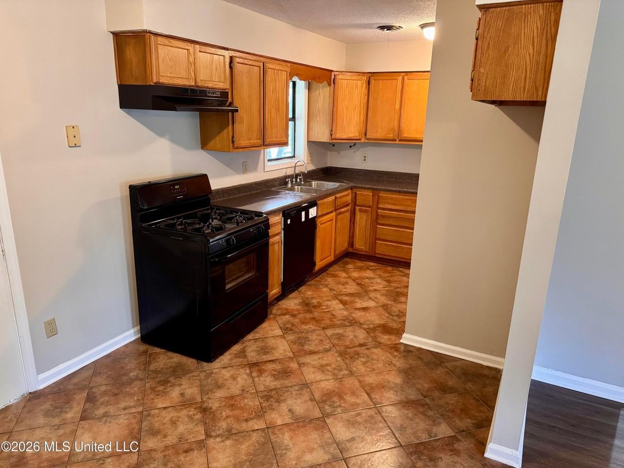 Guilford Cv - Photo 3 of 14