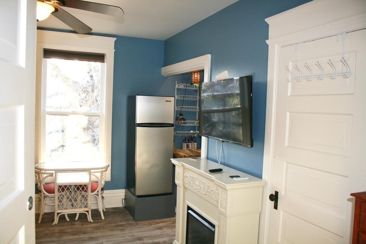 510 4th Ave N #3 - Photo 2 of 50