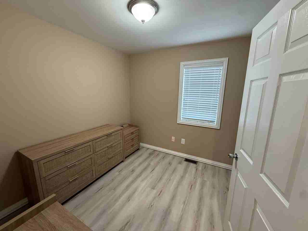 94 Riviera Dr - Photo 6 of 14