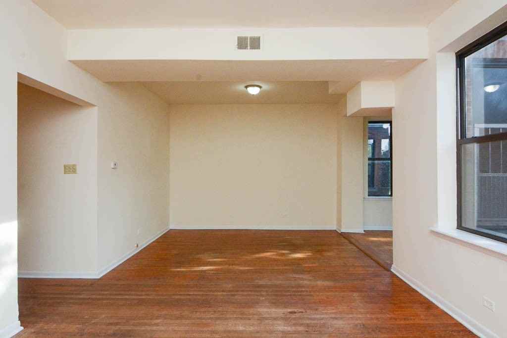 2323 N Kedzie Blvd #2 - Photo 6 of 21