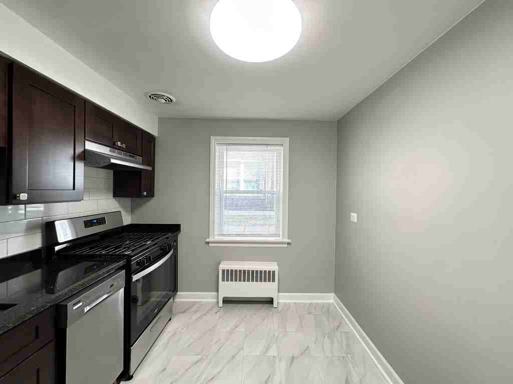 6733 N California Ave #GW - Photo 7 of 21