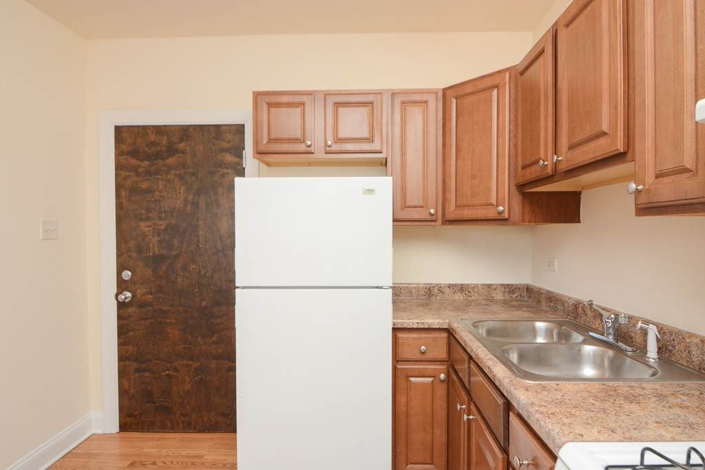 2600 N Kimball Ave #303 - Photo 4 of 16