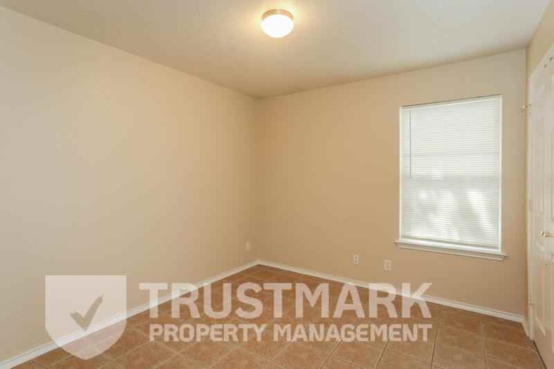 202A Dale Earnhardt Dr - Photo 3 of 24