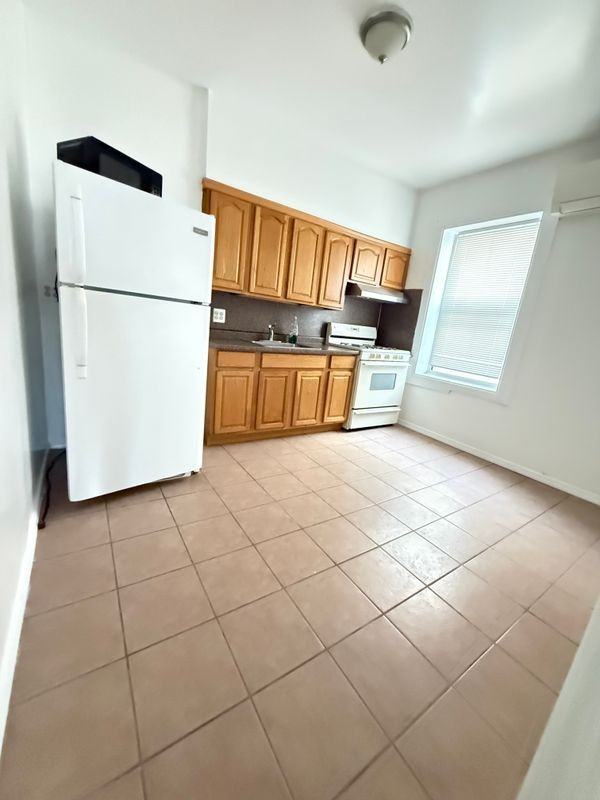 112 Gatling Pl ##1a - Photo 7 of 9