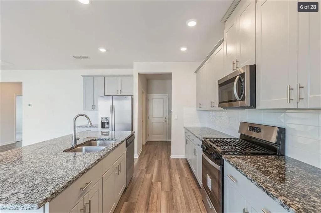 6901 Durham Ln - Photo 5 of 16