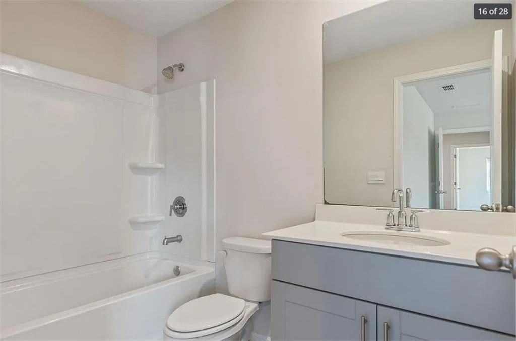 6901 Durham Ln - Photo 6 of 16