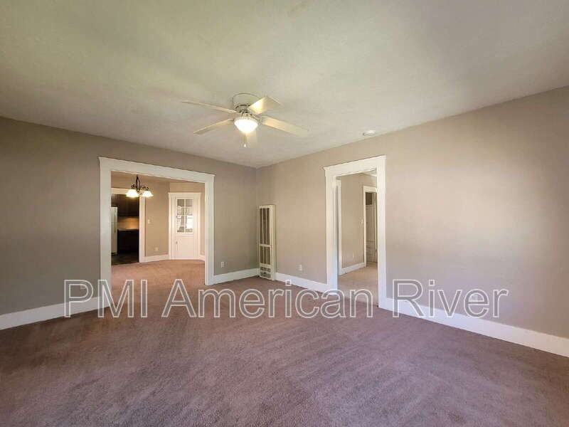 1928 El Monte Ave - Photo 3 of 13