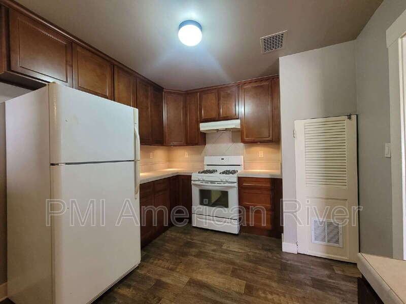 1928 El Monte Ave - Photo 5 of 13