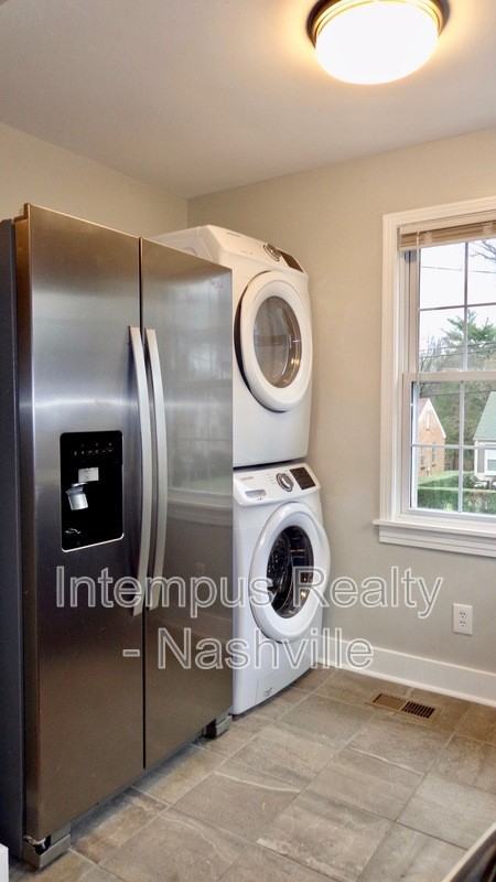 2405 Eden St #A - Photo 3 of 16