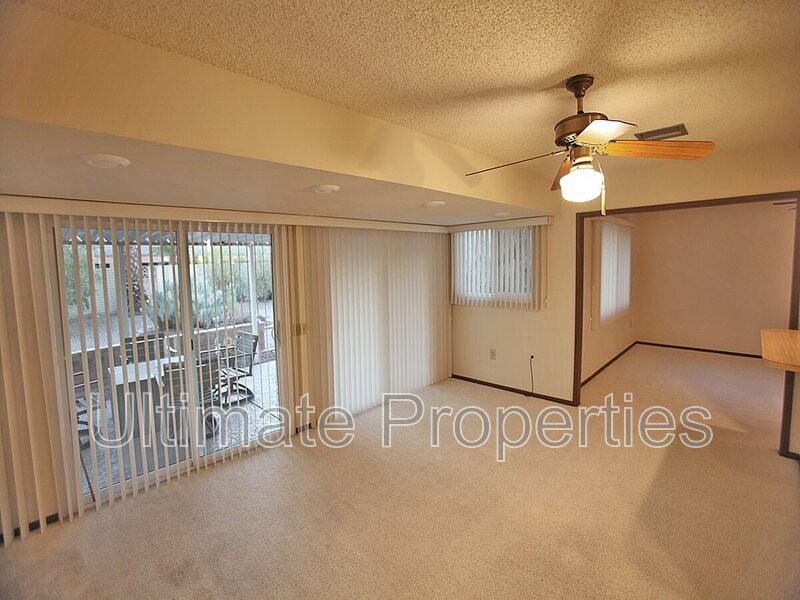 17202 N Foothills Dr - Photo 4 of 13