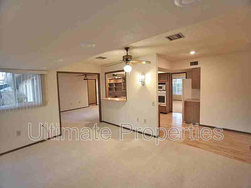 17202 N Foothills Dr - Photo 6 of 13