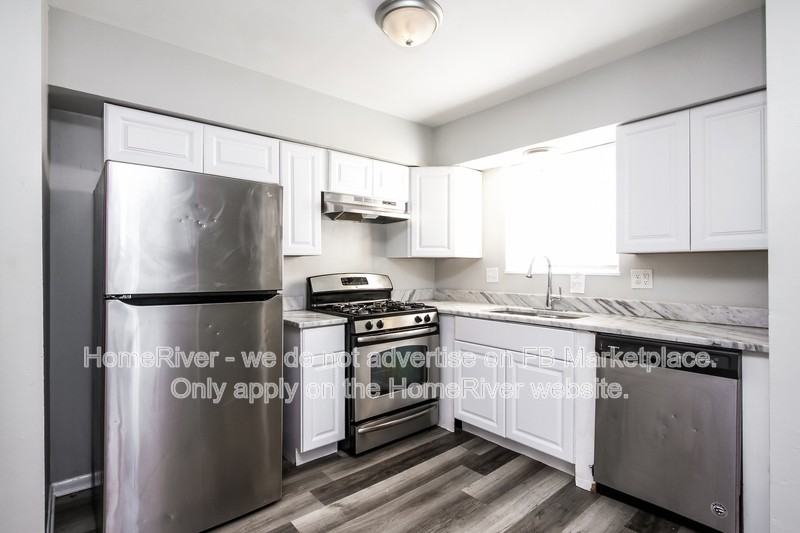 2806 Dietz St - Photo 7 of 20