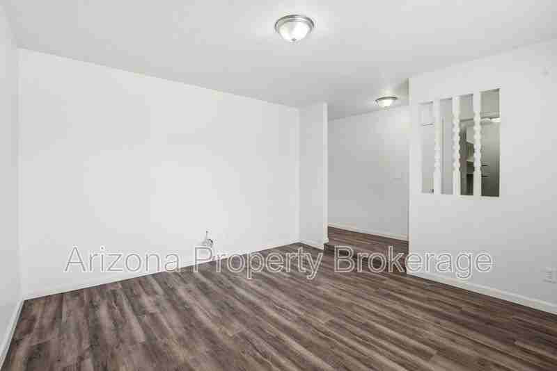 3433 E Enid Ave - Photo 5 of 27