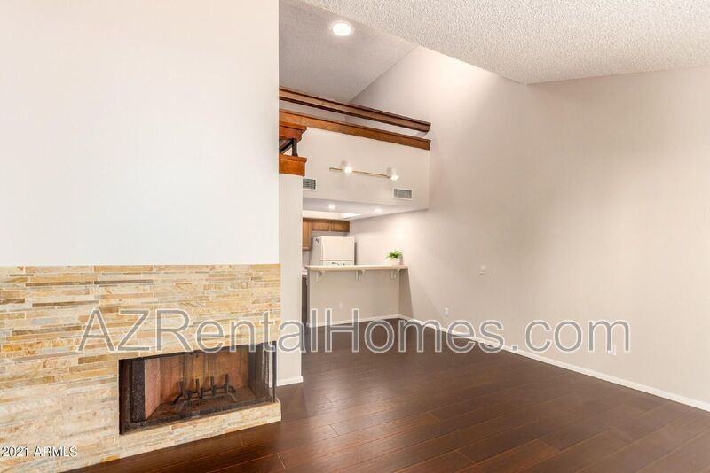 746 E Morningside Dr - Photo 4 of 26