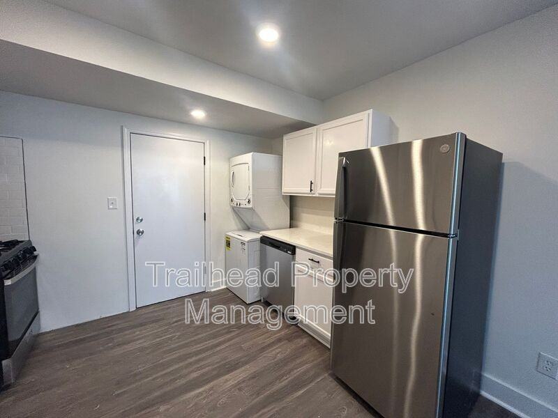 6409 Brookside Rd #1S - Photo 3 of 7