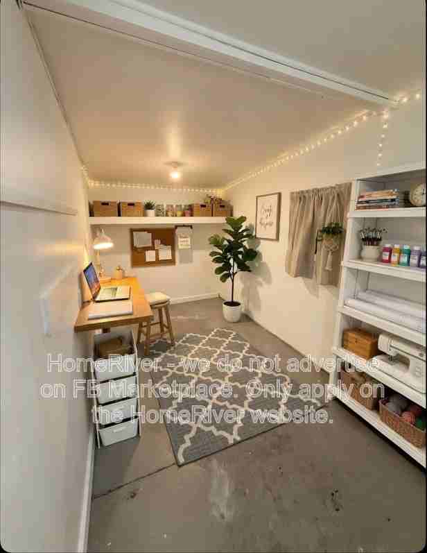 10701 W Cherry Hills Dr W - Photo 3 of 5