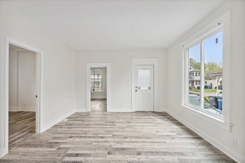 4039 Vermaas Ave - Photo 6 of 22