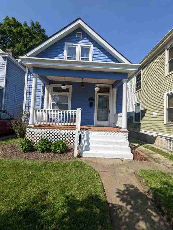 3742 Kenilworth Pl - Photo 4 of 20