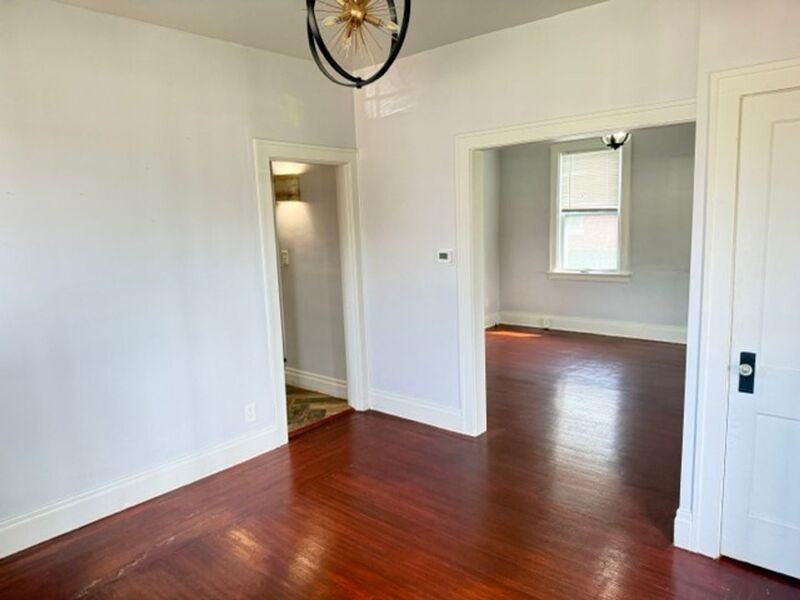 3304 Daytona Ave - Photo 2 of 15