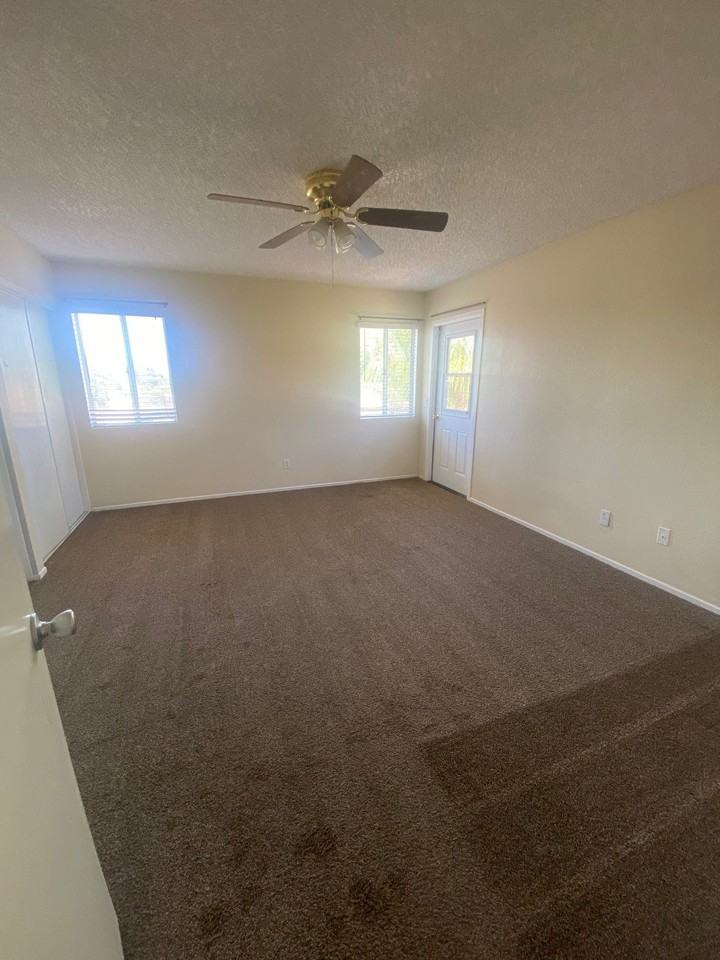 25893 Joanne Dr - Photo 4 of 12