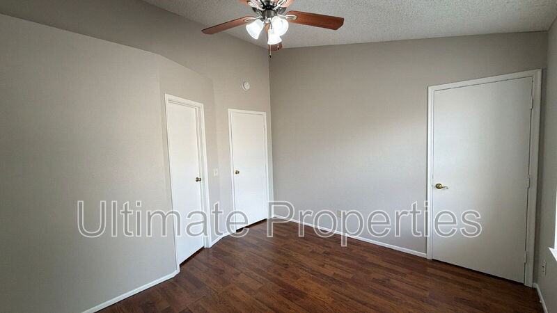 3411 W Morrow Dr #3 - Photo 7 of 13