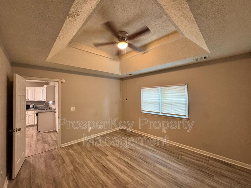 144 Orchard Pass - Photo 7 of 15