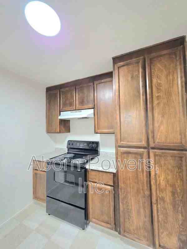 1221 B St #12 - Photo 6 of 10