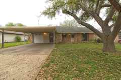 1102 Fowzer St - Photo 1 of 1