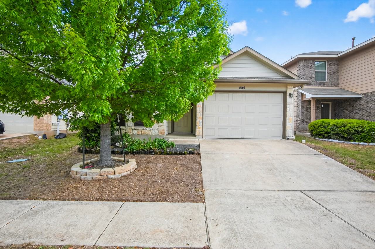 15102 Walcott Dr - Photo 2 of 14