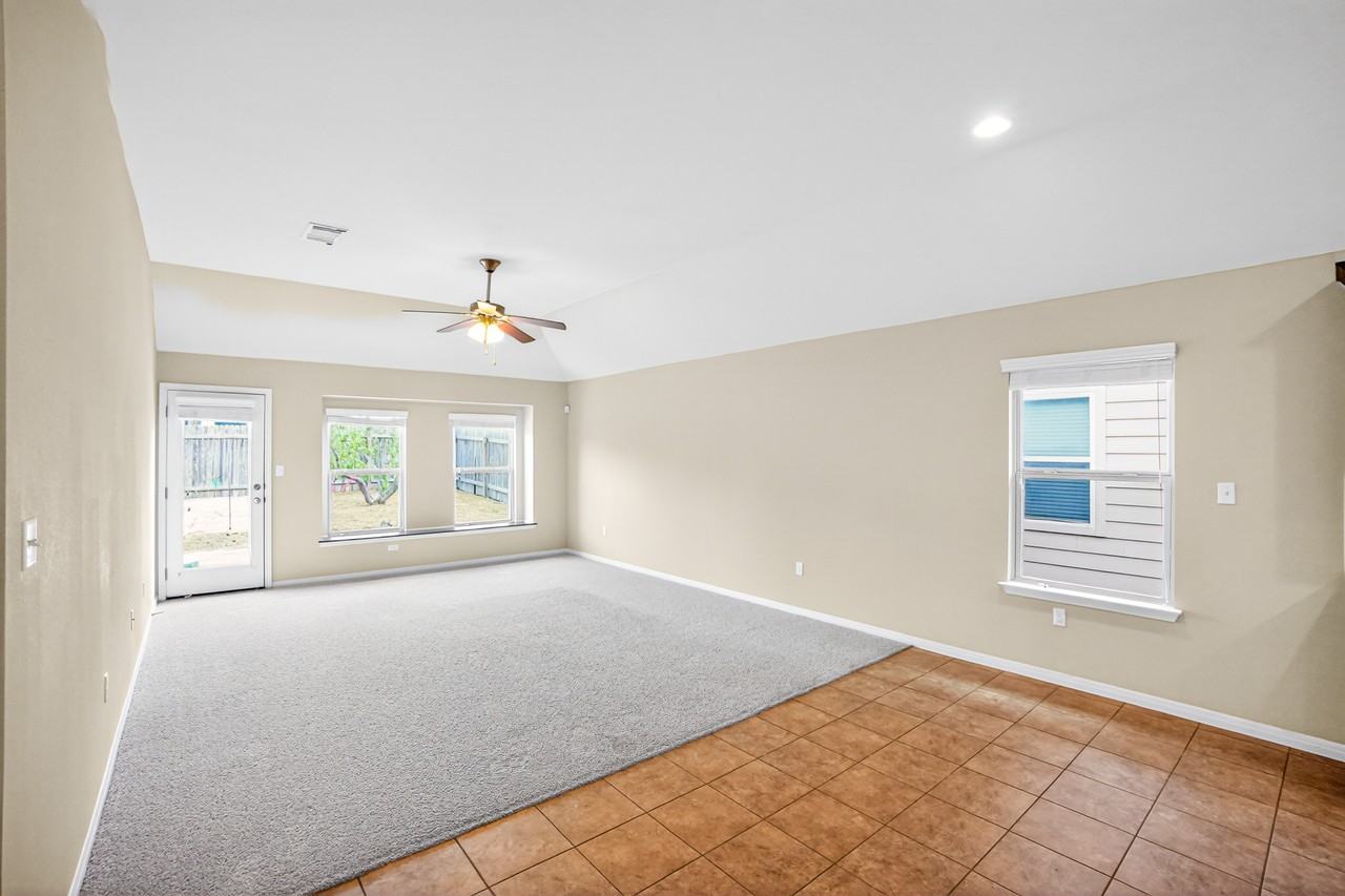 15102 Walcott Dr - Photo 7 of 14