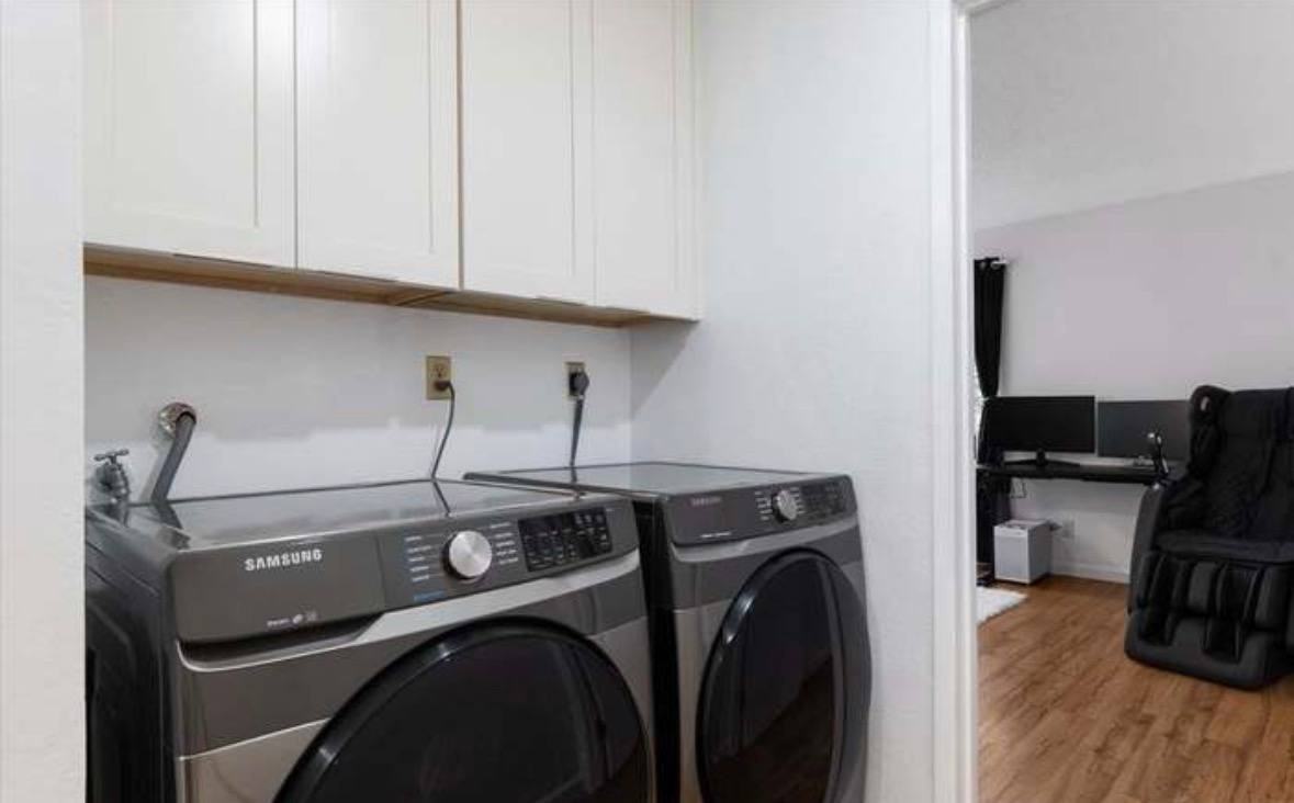 331 Philip Dr - Photo 3 of 3