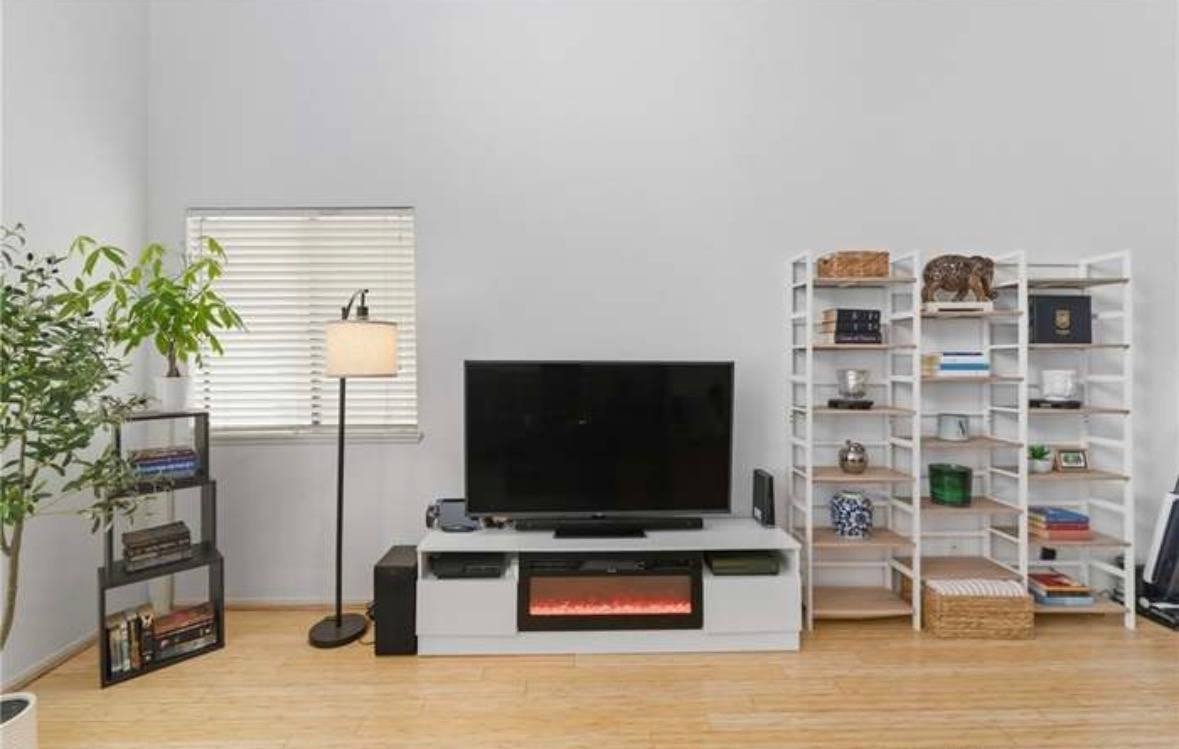 1119 Albany St - Photo 2 of 3