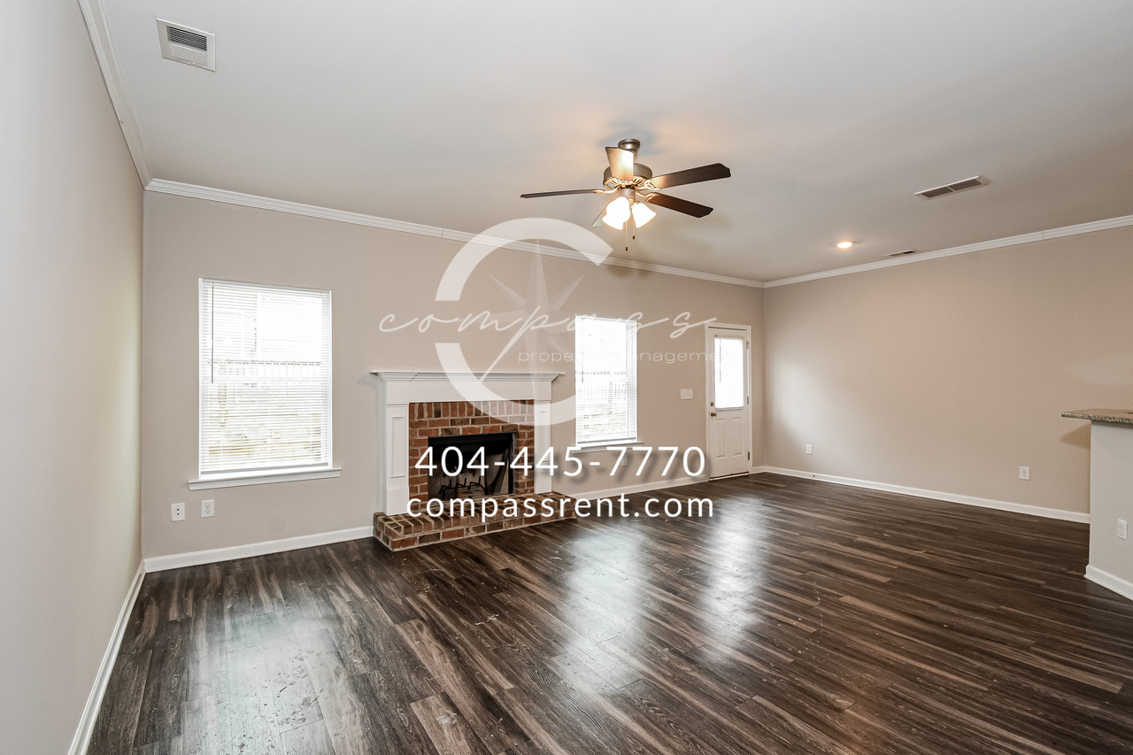 109 Squarewood Ln - Photo 4 of 28