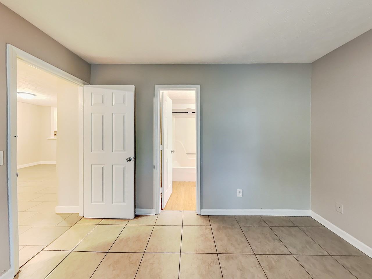 1289 Knoll Ct Nw - Photo 7 of 18