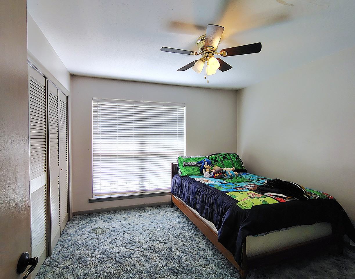 801 Ogilsvie St - Photo 6 of 16