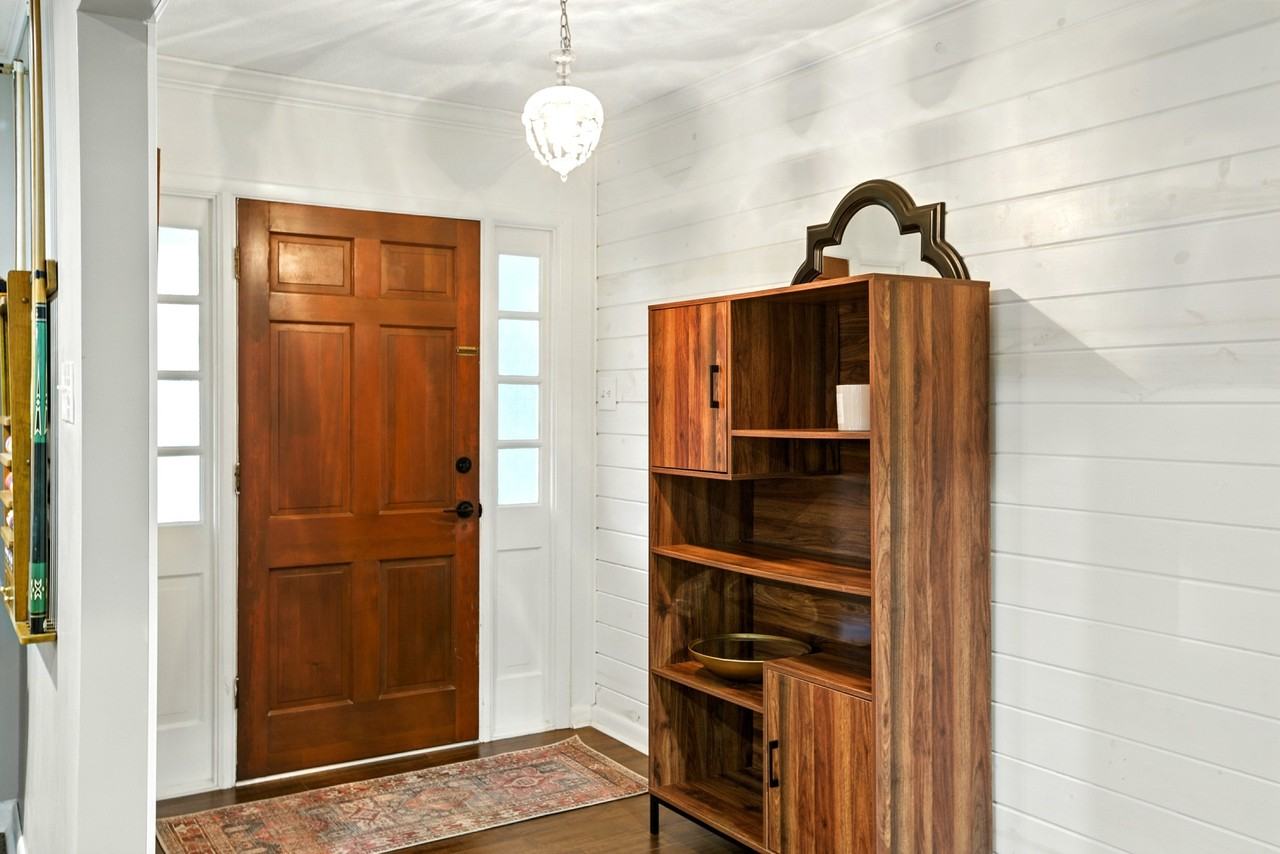 2506 Arcadia St - Photo 5 of 50