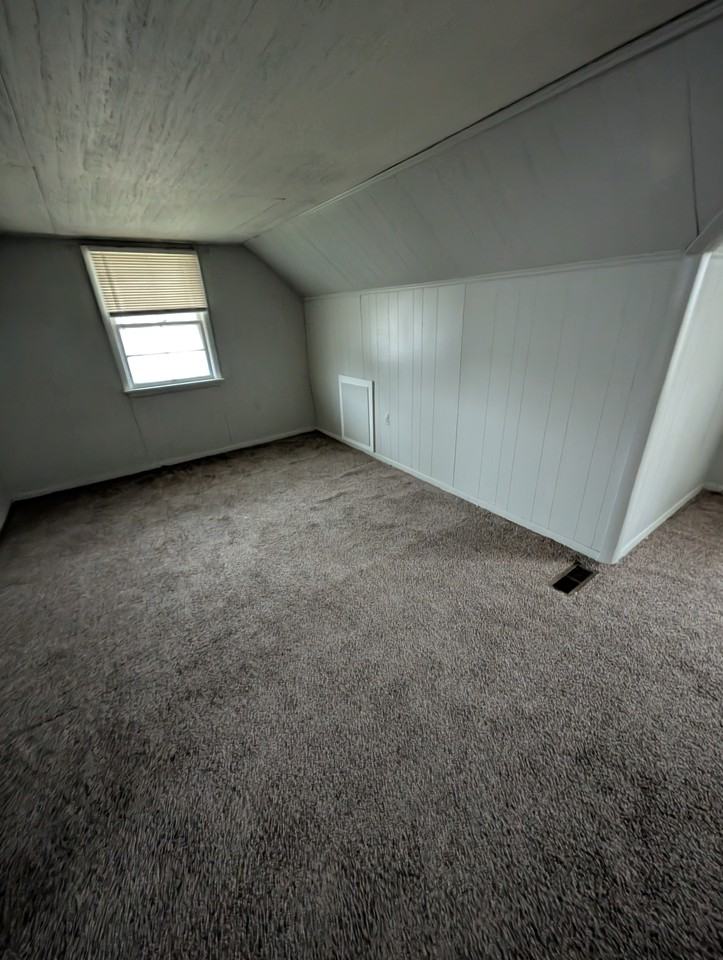 27471 Forestview Ave - Photo 4 of 12