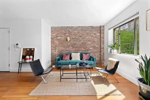 featured image of 201 Spencer St