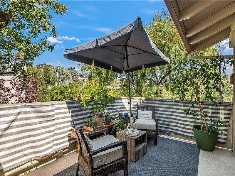 457 Coyote Creek Cir - Photo 2 of 13