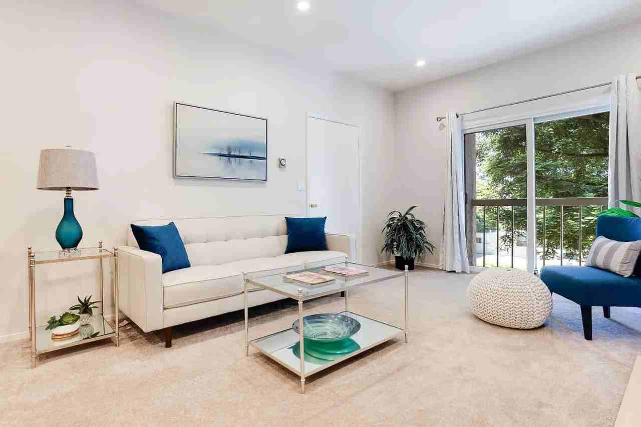 50 N San Mateo Dr - Photo 3 of 14