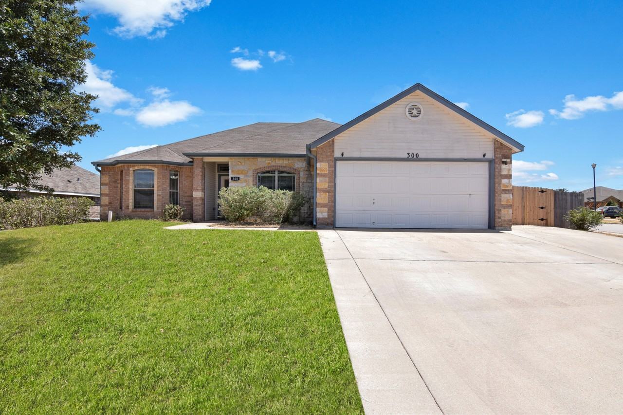 300 Curtis Dr