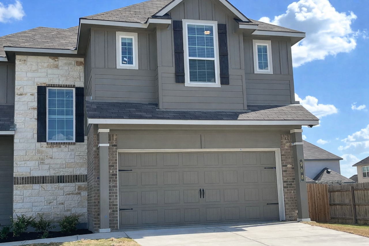 908 Mclaury Cv - Photo 2 of 5