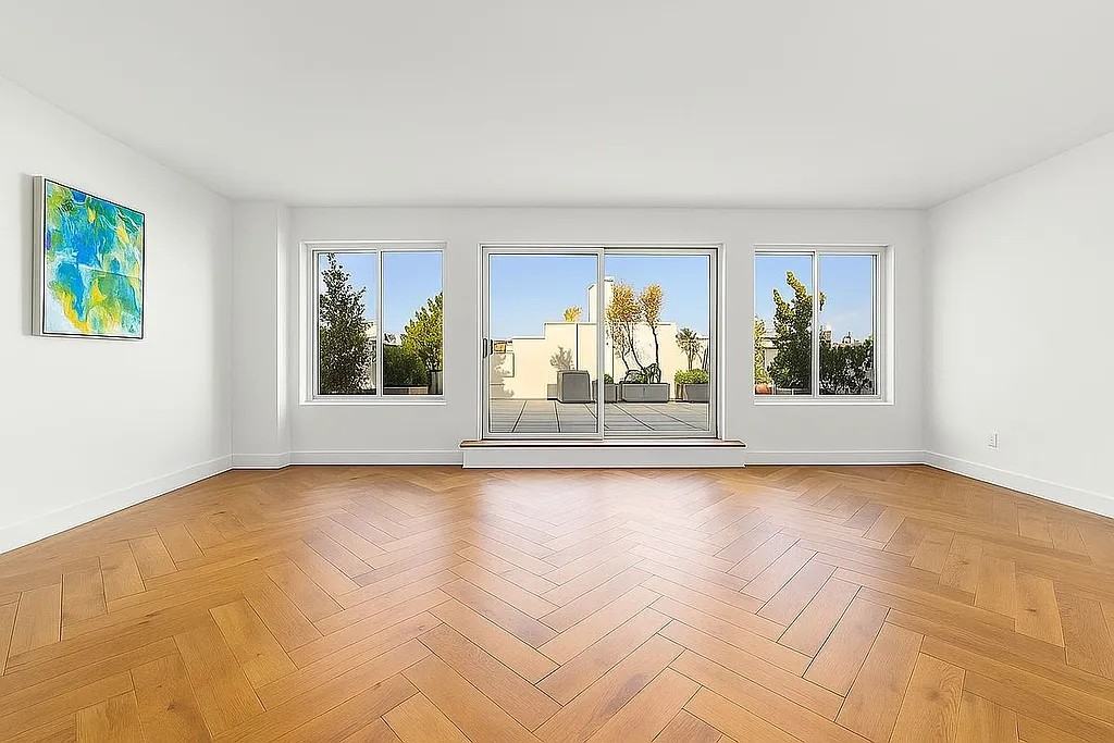 220 W 148th St - Photo 4 of 6