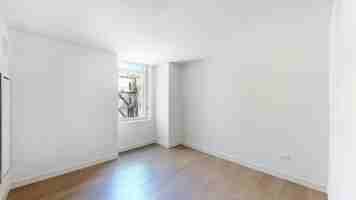 featured image of 305 E 51st St